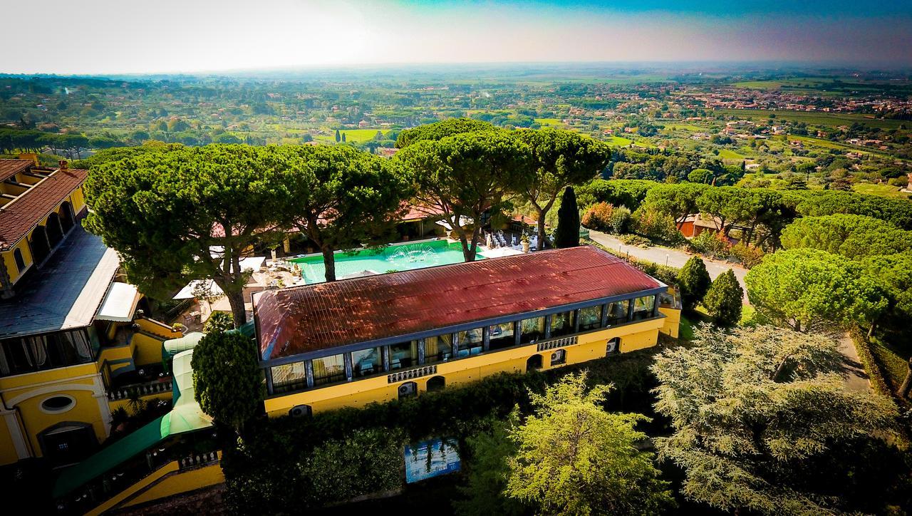 Grand Hotel Helio Cabala Marino Luaran gambar